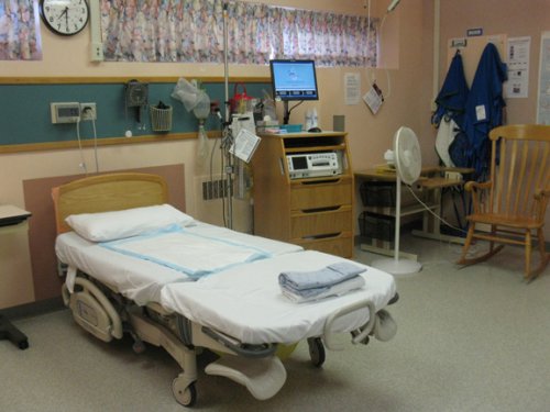 delivery-patient-room-7.jpg